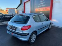 Peugeot 206 1.4 I 75cv Clim payement 4 fois boîte auto GPS car play camera de recul cuir alcantara - <small></small> 3.590 € <small>TTC</small> - #3