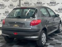 Peugeot 206 1.4 XT 5P - <small></small> 4.490 € <small>TTC</small> - #3