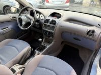 Peugeot 206 1.4i 75Ch - <small></small> 3.490 € <small>TTC</small> - #4