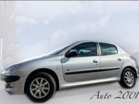 Peugeot 206 1.6 16V XT PREMIUM BAA 5P - <small></small> 3.990 € <small>TTC</small> - #1