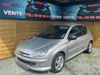 Peugeot 206 1.6 HDi Quiksilver  110CH - <small></small> 2.990 € <small>TTC</small> - #1