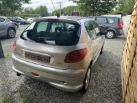 Peugeot 206 1.6 HDi Quiksilver  110CH - <small></small> 2.990 € <small>TTC</small> - #4