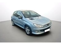 Peugeot 206 1.6e 16v Executive BVA - <small></small> 6.990 € <small>TTC</small> - #2