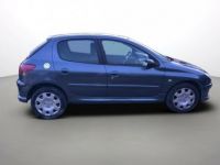 Peugeot 206 1.6e 16v Trendy BVA - <small></small> 5.990 € <small>TTC</small> - #9