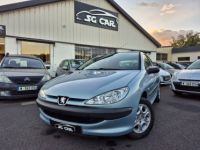 Peugeot 206 1l4 Essence 90ch 5 Portes - <small></small> 4.990 € <small>TTC</small> - #1