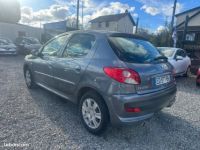 Peugeot 206 206+ 1.4e 75ch Urban 5P distribution neuve -24000 KM - <small></small> 5.500 € <small>TTC</small> - #3