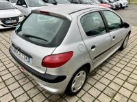 Peugeot 206 3/5 portes (2A/C) 1.4 i (75Ch) - <small></small> 2.490 € <small>TTC</small> - #4