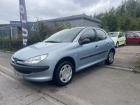 Peugeot 206 Berline bicorps trois ou cinq portes 1.4 i 1360cm3 75cv  - <small></small> 3.000 € <small>TTC</small> - #1