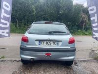 Peugeot 206 Berline bicorps trois ou cinq portes 1.4 i 1360cm3 75cv  - <small></small> 3.000 € <small>TTC</small> - #11