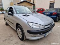 Peugeot 206 boite automatique 1.4 essence 75ch - <small></small> 4.950 € <small>TTC</small> - #2