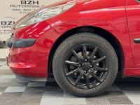 Peugeot 207 1.4 16V URBAN 3P - <small></small> 6.490 € <small>TTC</small> - #5