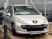 Peugeot 207 1.4 VTi 16v 95ch Pack - <small></small> 4.490 € <small>TTC</small> - #2