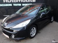 Peugeot 207 1.4 VTi 16V 95ch Trendy - <small></small> 3.990 € <small>TTC</small> - #1