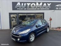 Peugeot 207 1.4 VTi 16V BERLINE Trendy PHASE 1 - <small></small> 4.990 € <small>TTC</small> - #1