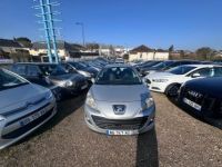 Peugeot 207 1.4e 90ch Premium 2-tronic - <small></small> 6.000 € <small>TTC</small> - #1