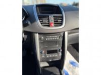 Peugeot 207 1.4i Exécutive - <small></small> 4.990 € <small>TTC</small> - #18