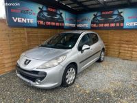 Peugeot 207 1.4i 75CH Premium - <small></small> 4.990 € <small>TTC</small> - #1