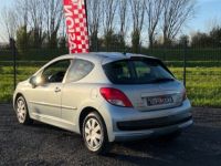 Peugeot 207 1.6 HDI 90CH 98G 3P 2011 / CLIM / GARANTIE / PHASE II - <small></small> 3.990 € <small>TTC</small> - #4