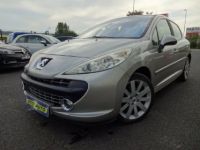 Peugeot 207 1.6e 16v 120ch Griffe - <small></small> 4.990 € <small>TTC</small> - #1