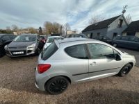 Peugeot 207 AFFAIRE 1.6 HDI 90 PACK CD CLIM - <small></small> 2.700 € <small>TTC</small> - #7