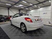 Peugeot 207 CC 1.6 THP 156 CH Féline Swiss Edition  - GARANTIE 6 MOIS - <small></small> 7.990 € <small>TTC</small> - #5