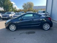 Peugeot 207 CC 1.6 VTi 120ch Sport - Jantes 17 - <small></small> 5.990 € <small>TTC</small> - #2