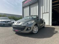 Peugeot 207 CC 1.6 VTi 120ch Sport RÉGULATEUR + CLIM AUTO BIZONE + RADARS DE RECUL + CHAINE DE DISTIB - <small></small> 4.980 € <small>TTC</small> - #2