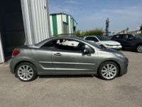 Peugeot 207 CC 1.6 VTi 120ch Sport RÉGULATEUR + CLIM AUTO BIZONE + RADARS DE RECUL + CHAINE DE DISTIB - <small></small> 4.980 € <small>TTC</small> - #7