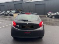 Peugeot 208  1.0 VTi Like 3p - <small></small> 6.490 € <small>TTC</small> - #8