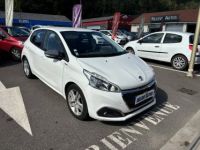 Peugeot 208  1.2 PureTech 82ch Style 5p - <small></small> 7.990 € <small>TTC</small> - #3