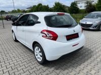 Peugeot 208 1.0 LIKE - <small></small> 6.950 € <small>TTC</small> - #4