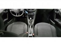 Peugeot 208 1.0 VTi 68 / 5 PLACES / REGULATEUR / IDEAL JEUNE CONDUCTEUR - <small></small> 7.290 € <small>TTC</small> - #45