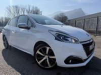 Peugeot 208 1.2 110CH FELINE S&S EAT6 5CV 5P - <small></small> 9.990 € <small>TTC</small> - #14