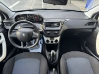 Peugeot 208 1.2 68ch BVM5 Like Distribution neuve - <small></small> 6.990 € <small>TTC</small> - #9