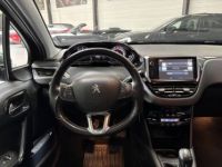 Peugeot 208 1.2 82 Allure - <small></small> 8.490 € <small>TTC</small> - #10