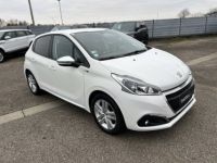 Peugeot 208 1.2 82ch 4cv 5P Style 5Places 58,000Kms Distri OK Garantie Moteur 2ans - <small></small> 7.990 € <small>TTC</small> - #2