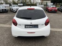 Peugeot 208 1.2 82ch 4cv 5P Style 5Places 58,000Kms Distri OK Garantie Moteur 2ans - <small></small> 7.990 € <small>TTC</small> - #7