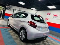 Peugeot 208 1.2 82ch BVM5 Allure 88.000 km - <small></small> 6.490 € <small>TTC</small> - #4