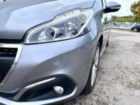 Peugeot 208 1.2 82CH SIGNATURE GRIS ARTENSE - <small></small> 11.040 € <small>TTC</small> - #6