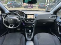 Peugeot 208 1.2 Allure BTE AUTO-NAVI-CAMERA-OPEN DAK-CARPLAY - <small></small> 10.490 € <small>TTC</small> - #12