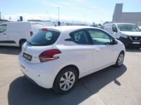 Peugeot 208 1.2 PTEC Like - <small></small> 8.990 € <small>TTC</small> - #2