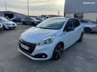 Peugeot 208 1.2 puretech 110 ch gt line -toit pano -camera-xenon- balnc nacrer - <small></small> 8.990 € <small>TTC</small> - #2