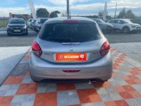 Peugeot 208 1.2 PURETECH 110 GT LINE TOIT PANO 1ère main - <small></small> 11.850 € <small>TTC</small> - #6