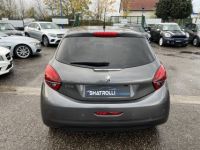 Peugeot 208 1.2 PureTech 110ch Allure EAT6 BVA 37,000Kms GPS Caméra Carplay DistriNEUF - <small></small> 14.990 € <small>TTC</small> - #9
