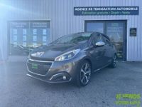 Peugeot 208 1.2 PureTech 110ch Féline 5p - <small></small> 7.990 € <small>TTC</small> - #1