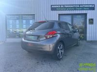 Peugeot 208 1.2 PureTech 110ch Féline 5p - <small></small> 7.990 € <small>TTC</small> - #4