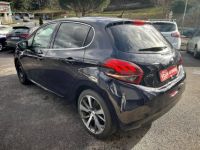 Peugeot 208 1.2 PureTech 110ch Féline S&S 5p - <small></small> 7.990 € <small>TTC</small> - #4