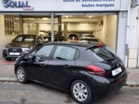 Peugeot 208 1.2 PureTech 68ch Like 5p - <small></small> 8.900 € <small>TTC</small> - #4