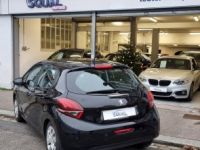 Peugeot 208 1.2 PureTech 68ch Like 5p - <small></small> 8.900 € <small>TTC</small> - #6