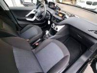 Peugeot 208 1.2 PureTech 68ch Like 5p - <small></small> 8.900 € <small>TTC</small> - #17